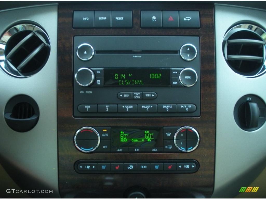 2011 Ford Expedition XLT Controls Photo #47392232