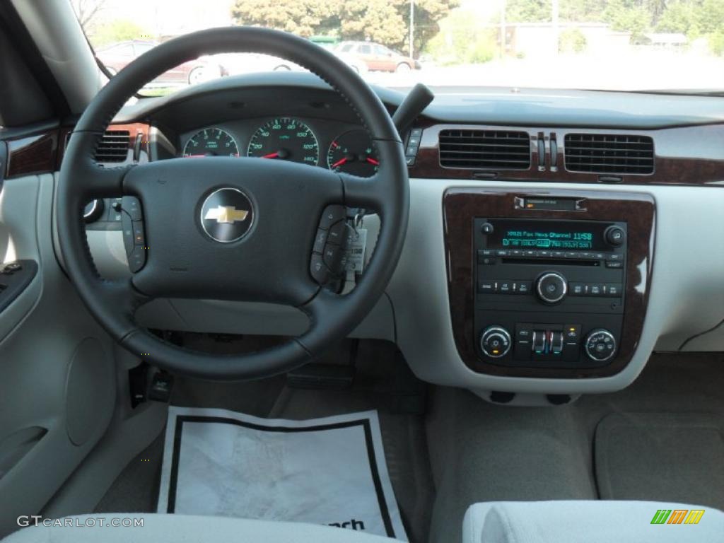 2011 Impala LT - Summit White / Gray photo #13