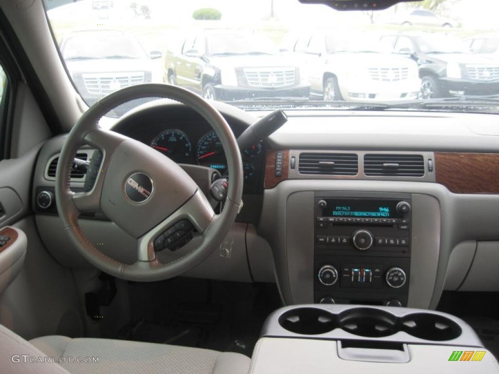 2008 GMC Yukon XL SLT Light Titanium Dashboard Photo #47392784