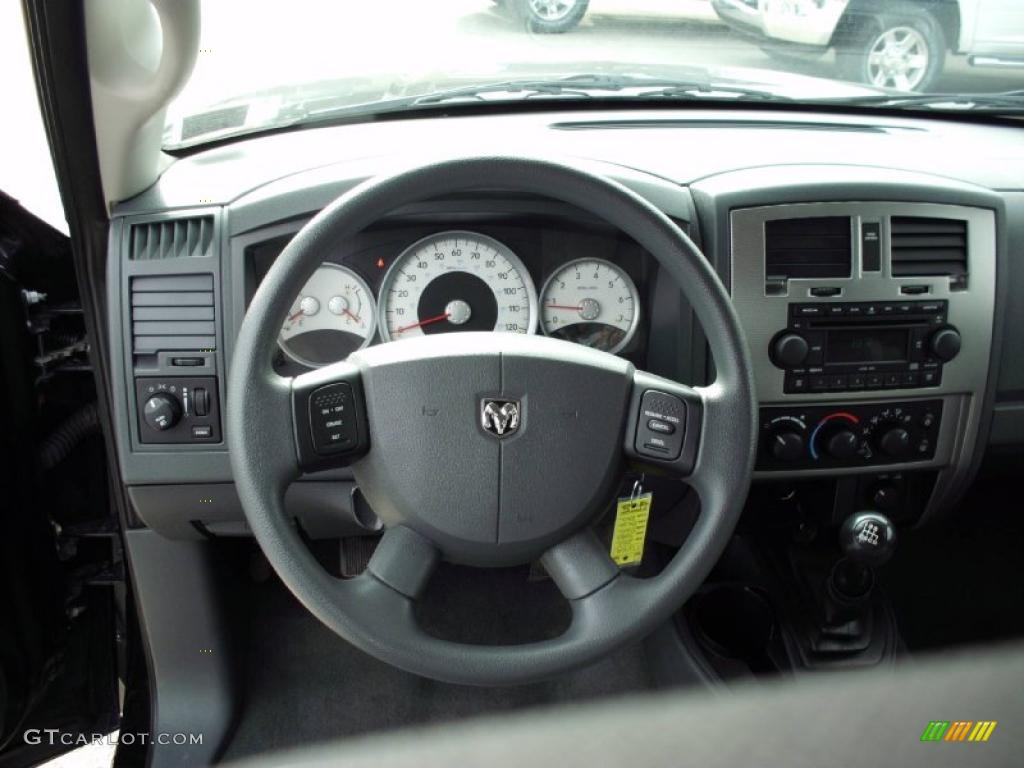 2007 Dodge Dakota SLT Club Cab 4x4 Medium Slate Gray Dashboard Photo #47393471