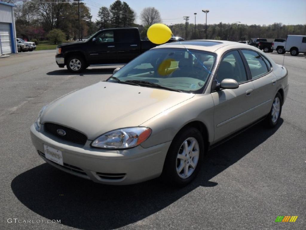 2007 Taurus SEL - Gold Ash Metallic / Medium/Dark Pebble photo #1