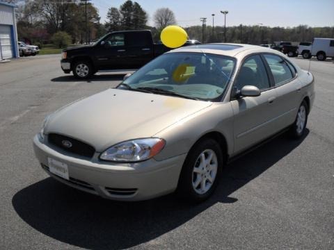 2007 Ford Taurus SEL Data, Info and Specs