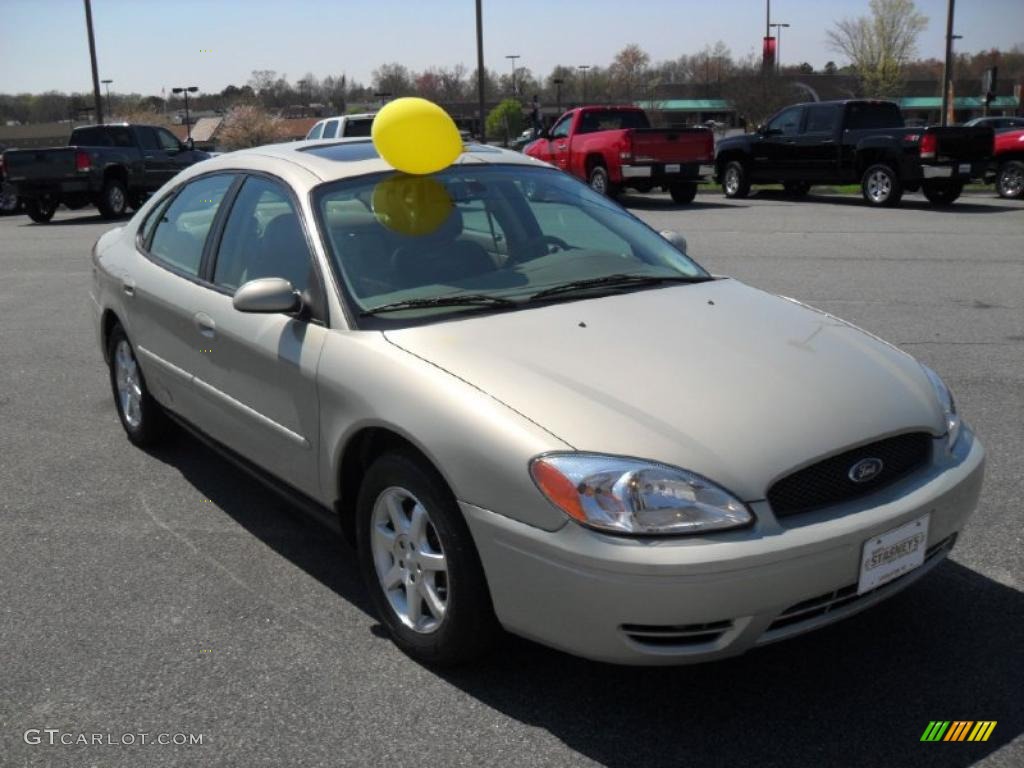 Gold Ash Metallic 2007 Ford Taurus SEL Exterior Photo #47394395