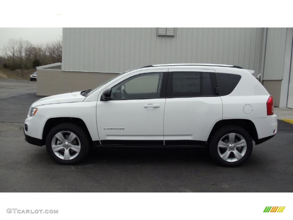 Bright White 2011 Jeep Compass 2.4 Latitude 4x4 Exterior Photo #47394773