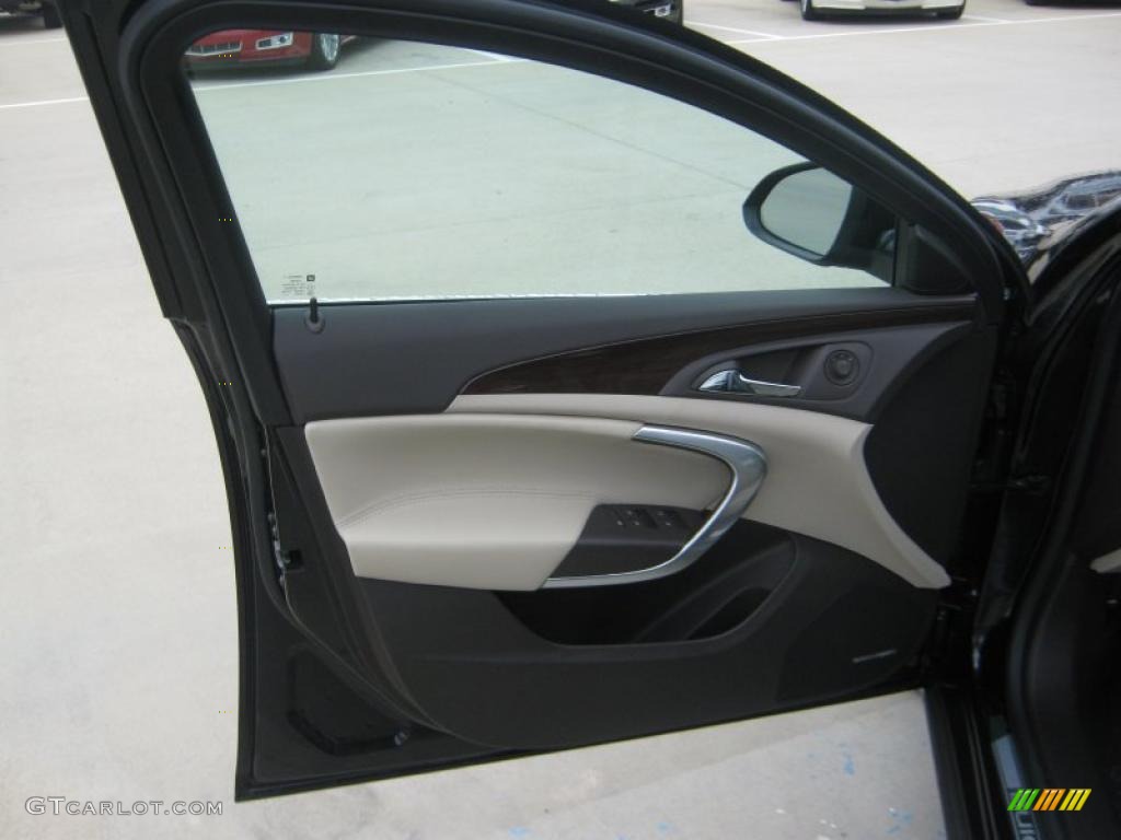2011 Buick Regal CXL Turbo Cashmere Door Panel Photo #47394899