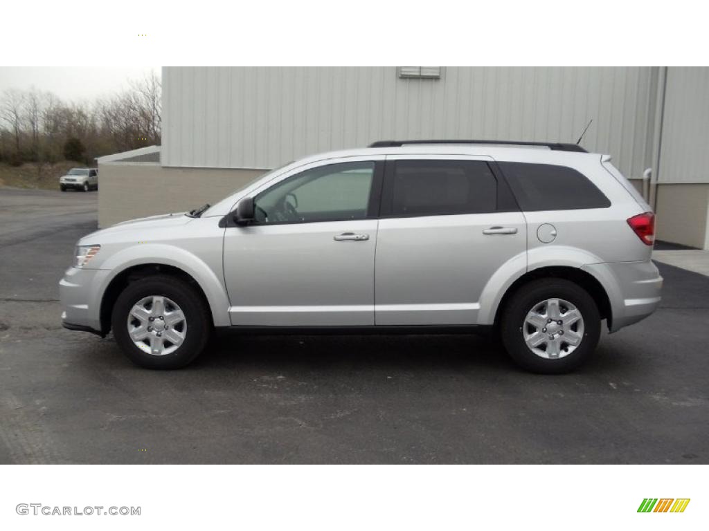 Bright Silver Metallic 2011 Dodge Journey Express Exterior Photo #47395595