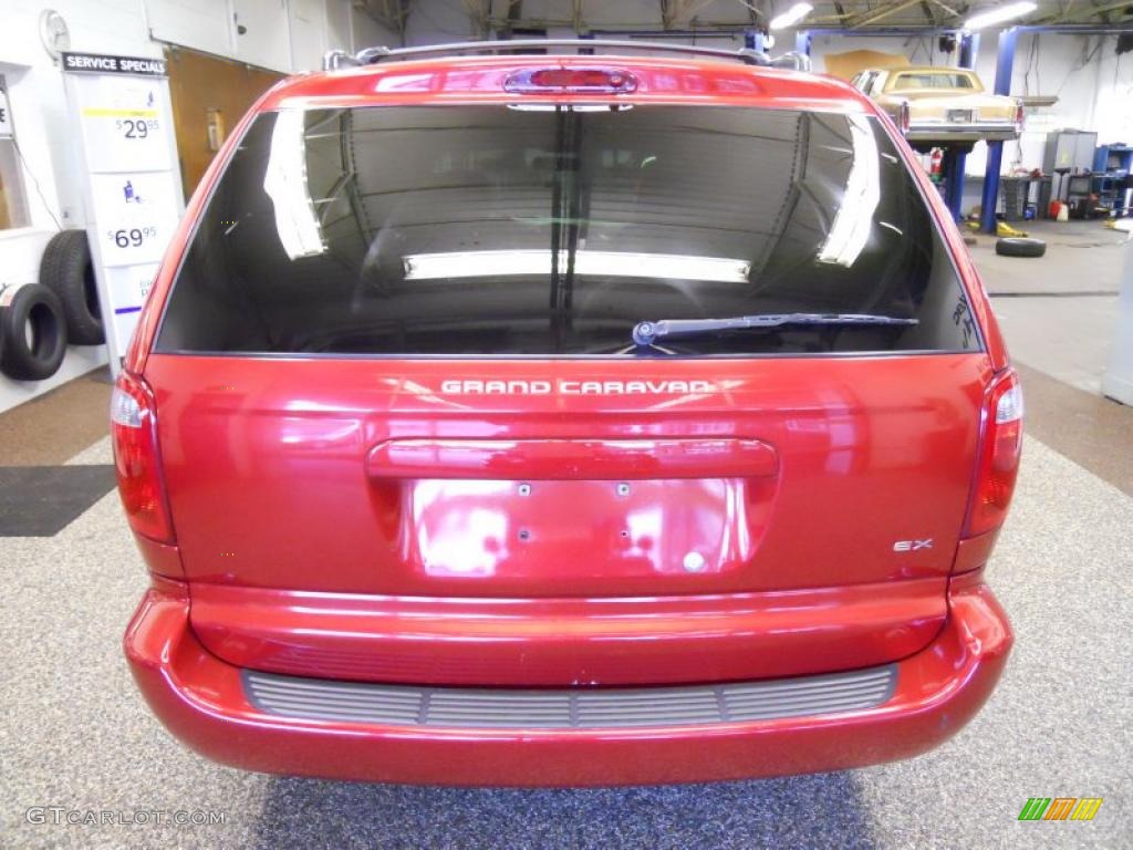 2001 Grand Caravan EX - Inferno Red Pearlcoat / Taupe photo #4