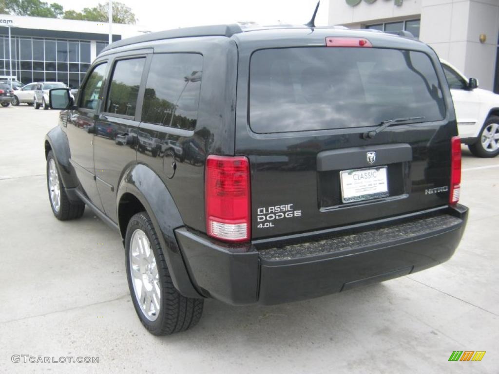 Brilliant Black Crystal Pearl 2011 Dodge Nitro Heat 4.0 Exterior Photo #47397632