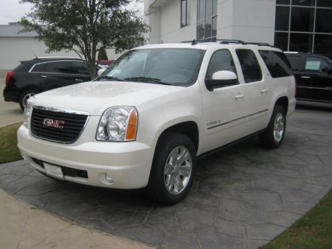 2011 GMC Yukon XL SLT Data, Info and Specs