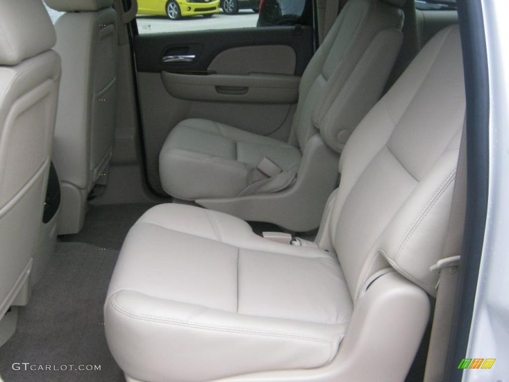 Light Tan Interior 2011 GMC Yukon XL SLT Photo #47398511