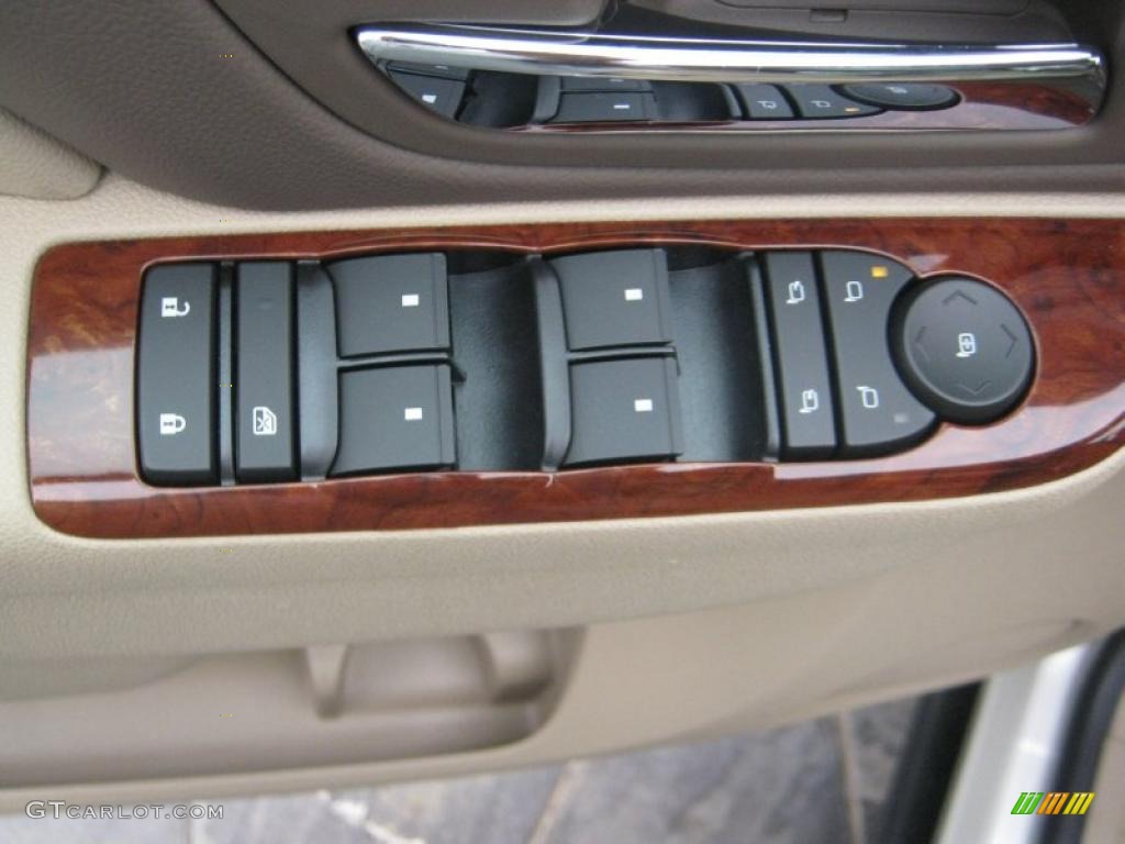 2011 GMC Yukon XL SLT Controls Photo #47398532