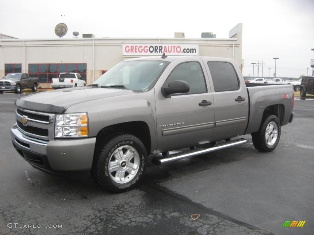 2009 Silverado 1500 LT Crew Cab 4x4 - Graystone Metallic / Ebony photo #1