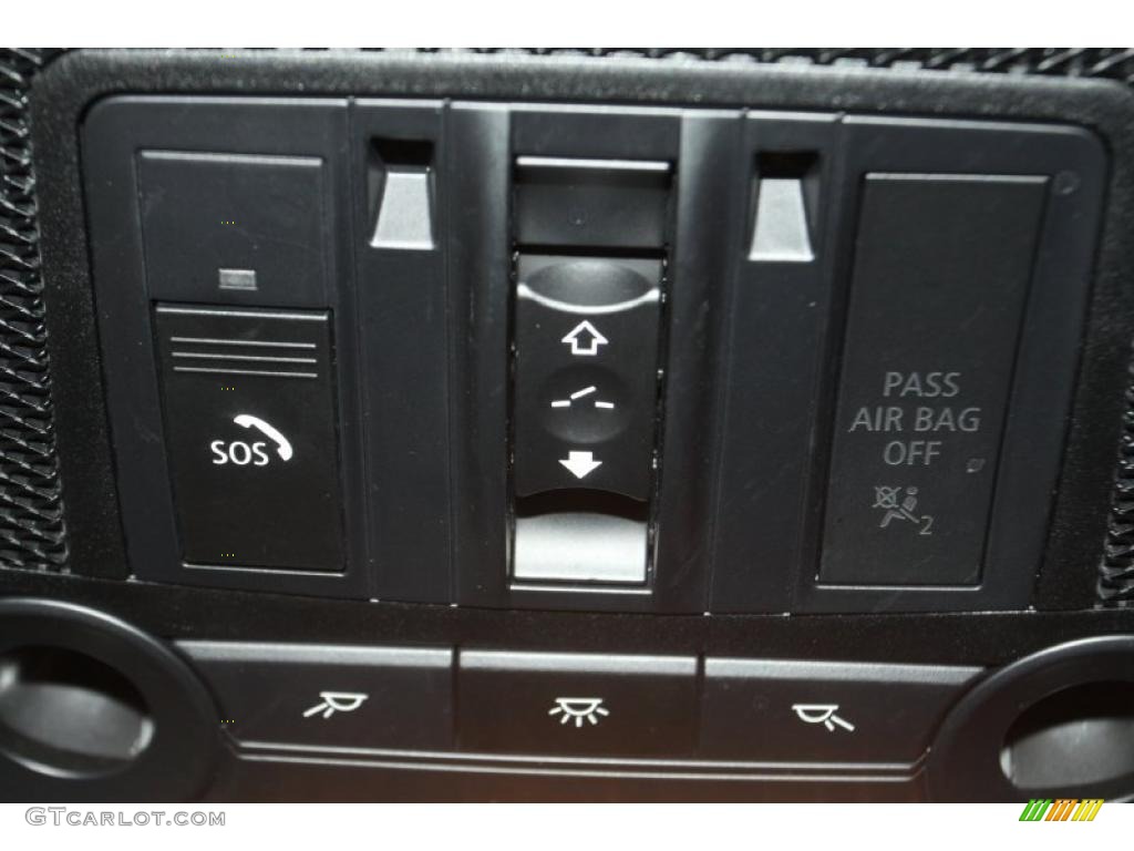 2011 BMW X5 xDrive 50i Controls Photo #47400203
