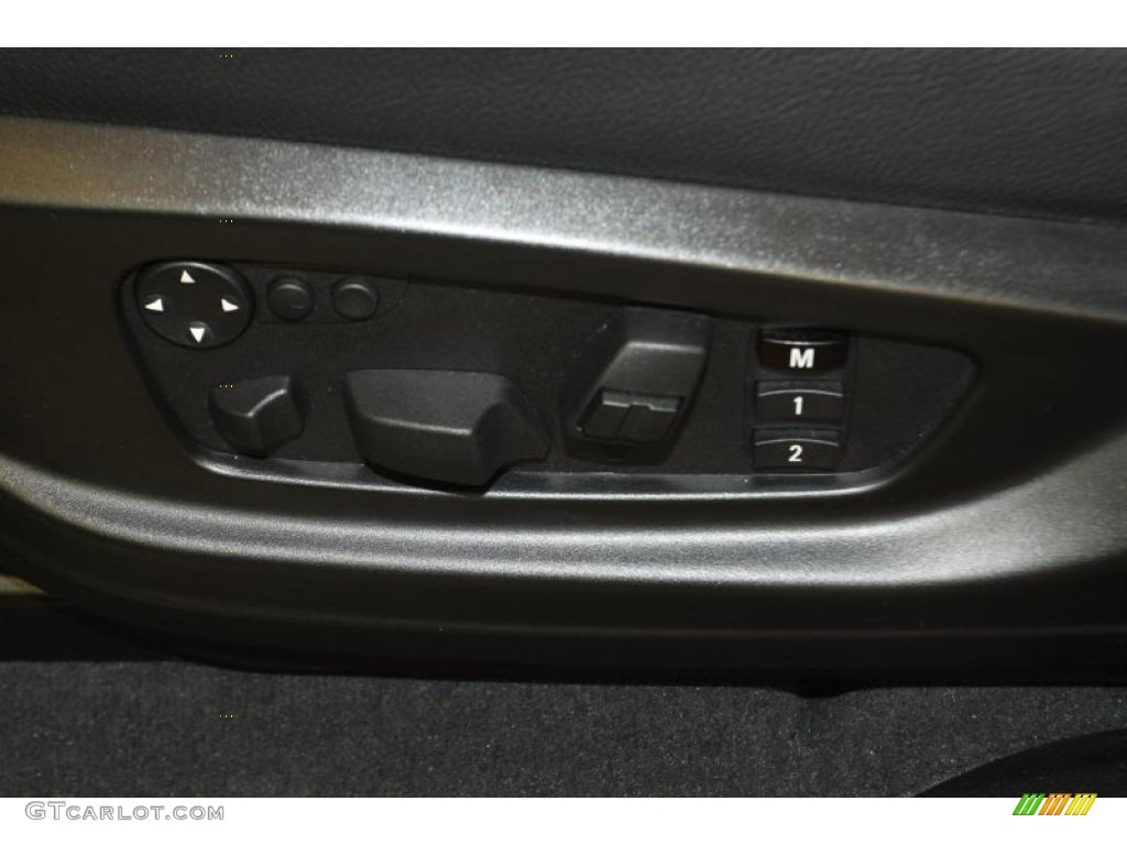 2011 X5 xDrive 50i - Alpine White / Black photo #47