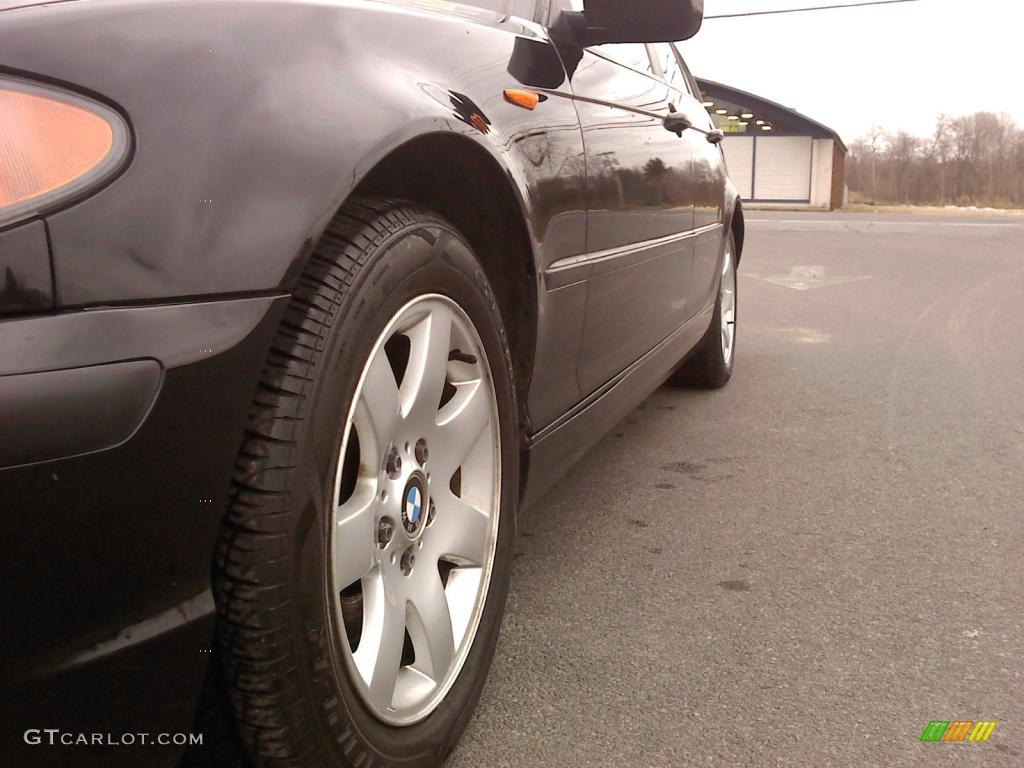2002 3 Series 325i Sedan - Jet Black / Sand photo #3