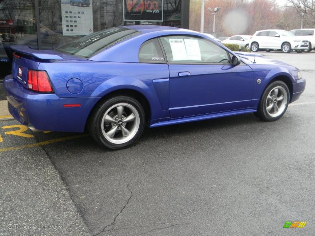 2004 Mustang GT Coupe - Sonic Blue Metallic / Dark Charcoal photo #2