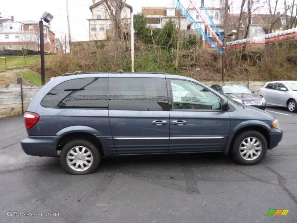 Steel Blue Pearlcoat 2002 Chrysler Town & Country LXi AWD Exterior Photo #47405696