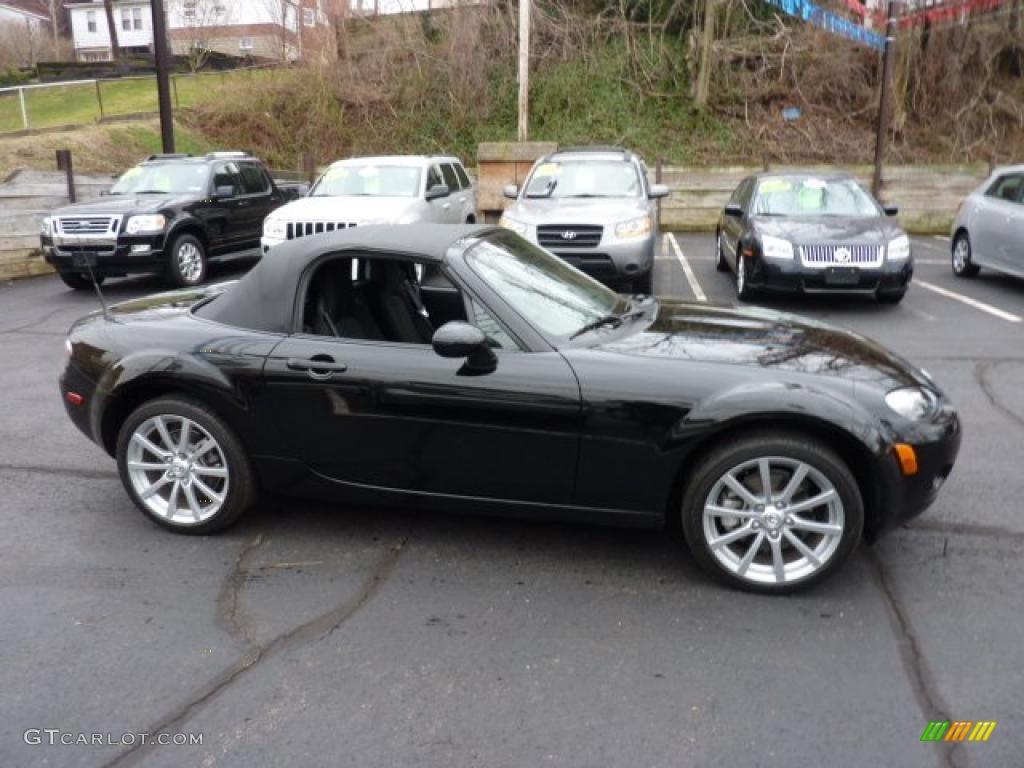 Brilliant Black 2007 Mazda MX-5 Miata Touring Roadster Exterior Photo #47406572