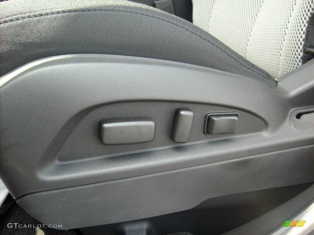 2011 Equinox LT - Twilight Blue Metallic / Light Titanium/Jet Black photo #7