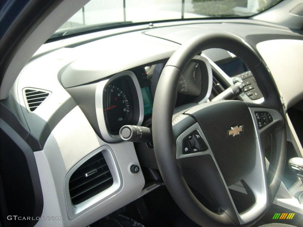 2011 Equinox LT - Twilight Blue Metallic / Light Titanium/Jet Black photo #8