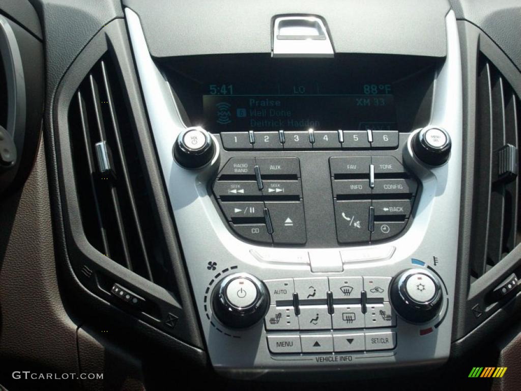 2011 Chevrolet Equinox LTZ Controls Photo #47408849