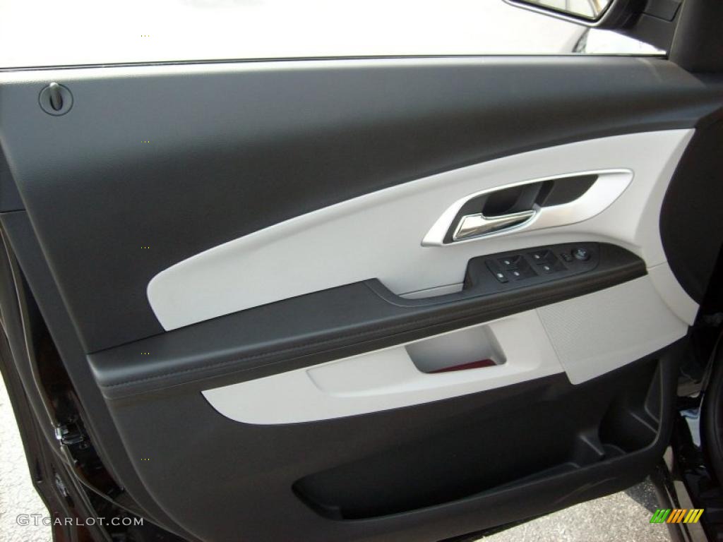 2011 Chevrolet Equinox LS Light Titanium/Jet Black Door Panel Photo #47409041