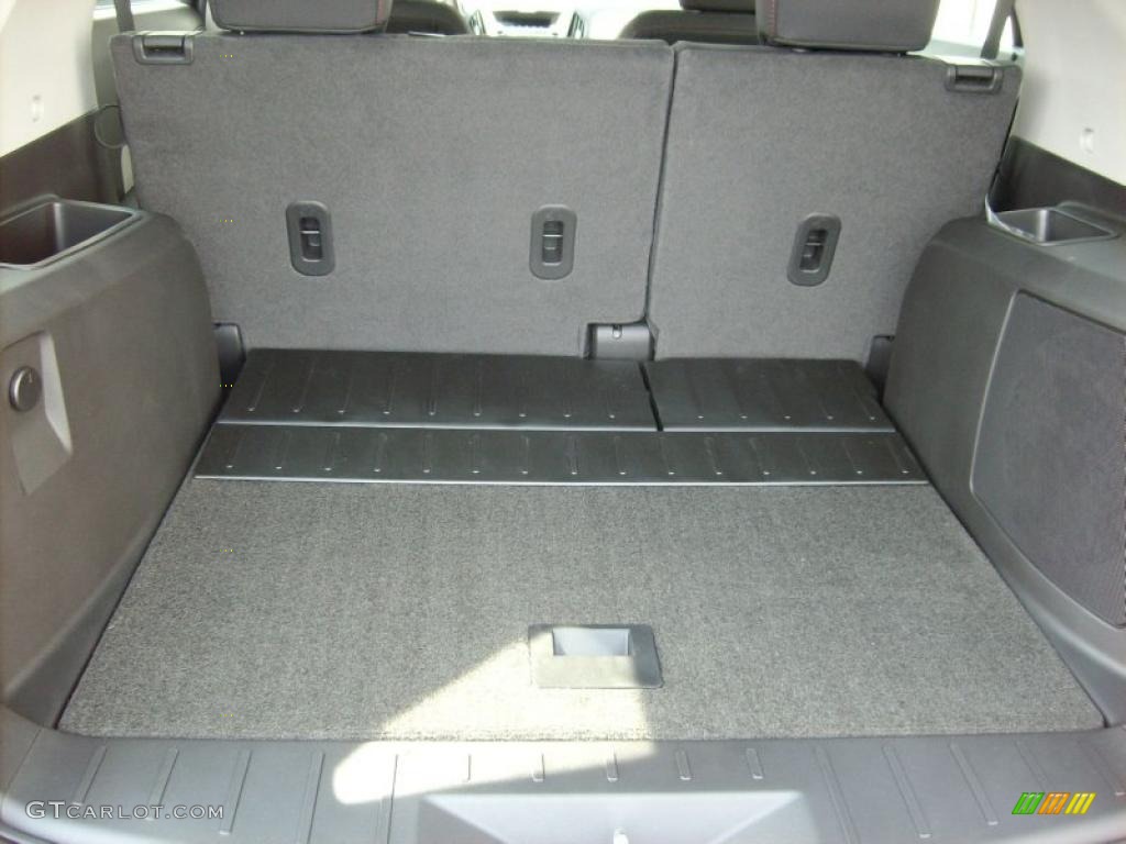 2011 Chevrolet Equinox LS Trunk Photo #47409158