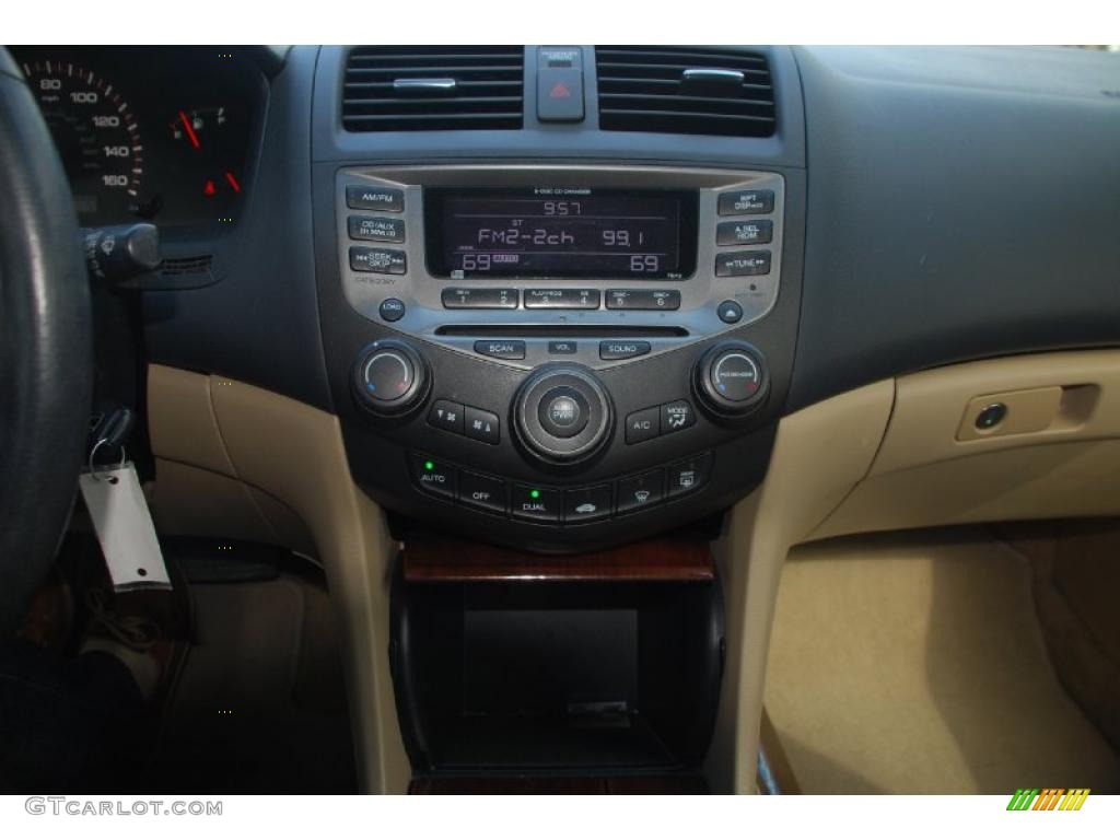 2007 Accord EX-L Coupe - Taffeta White / Ivory photo #15