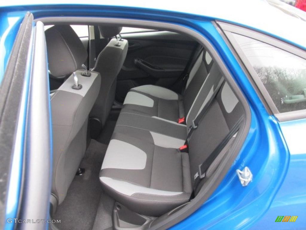 2012 Focus SE Sport Sedan - Blue Candy Metallic / Two-Tone Sport photo #10