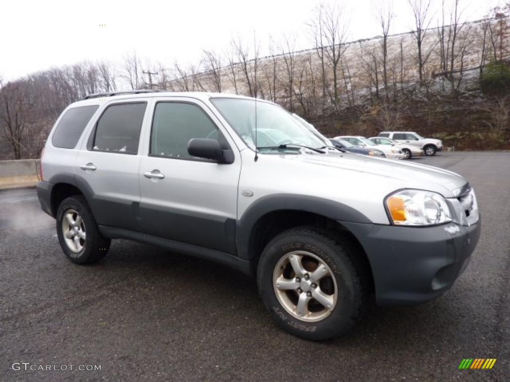 2006 Tribute i 4WD - Platinum Silver Metallic / Dark Flint Gray photo #1