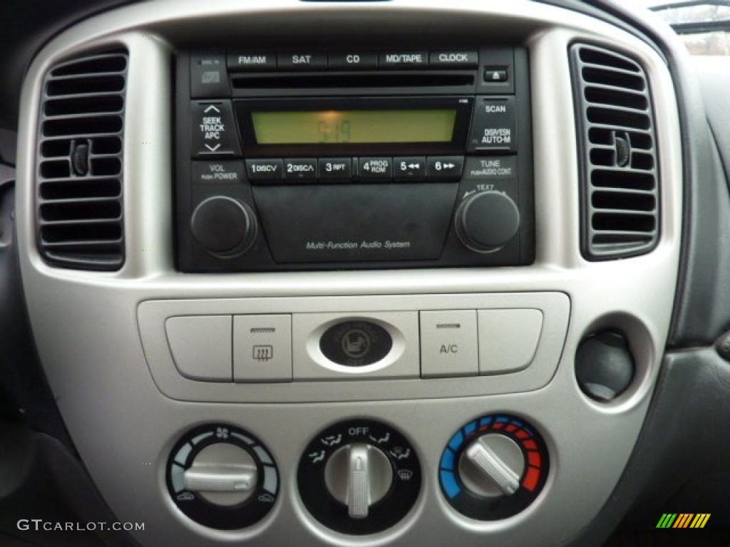 2006 Mazda Tribute i 4WD Controls Photos