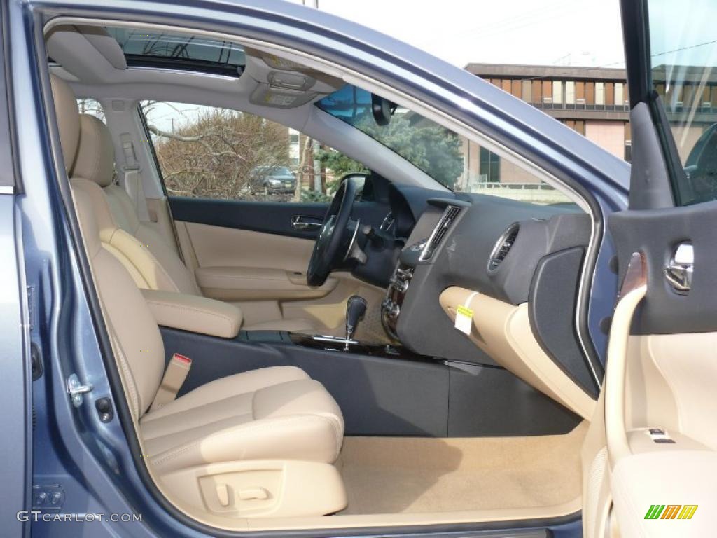Cafe Latte Interior 2011 Nissan Maxima 3.5 SV Sport Photo #47413193