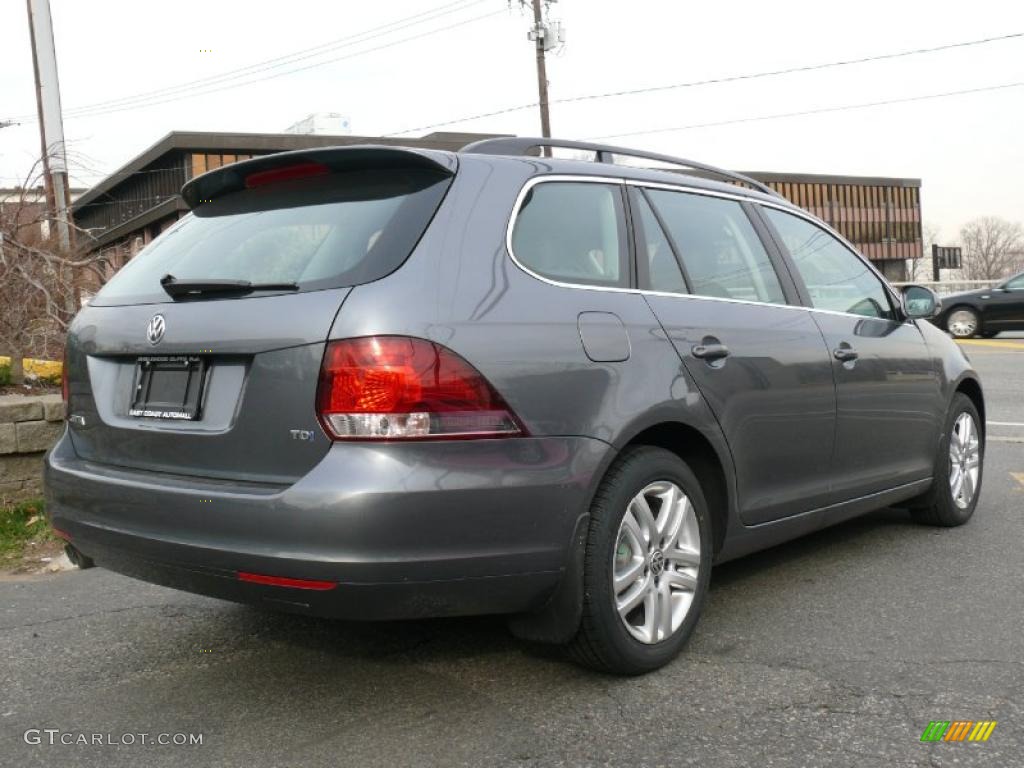 2011 Jetta TDI SportWagen - Platinum Gray Metallic / Titan Black photo #3