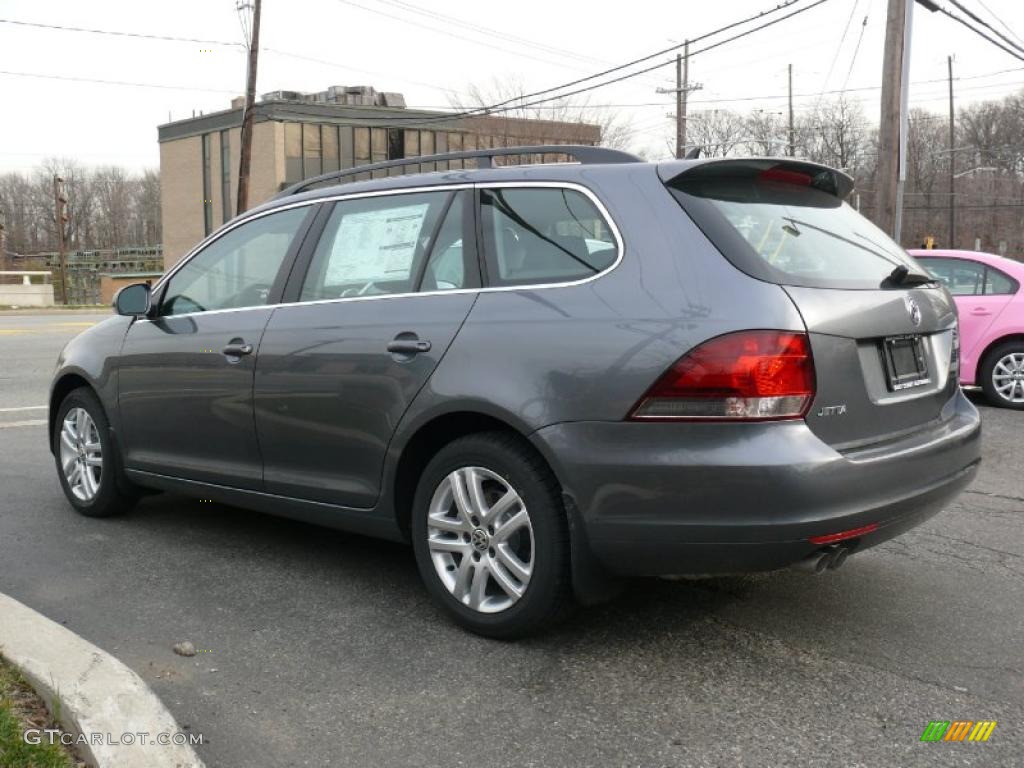 2011 Jetta TDI SportWagen - Platinum Gray Metallic / Titan Black photo #5