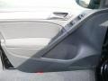 Black - Golf 4 Door TDI Photo No. 6