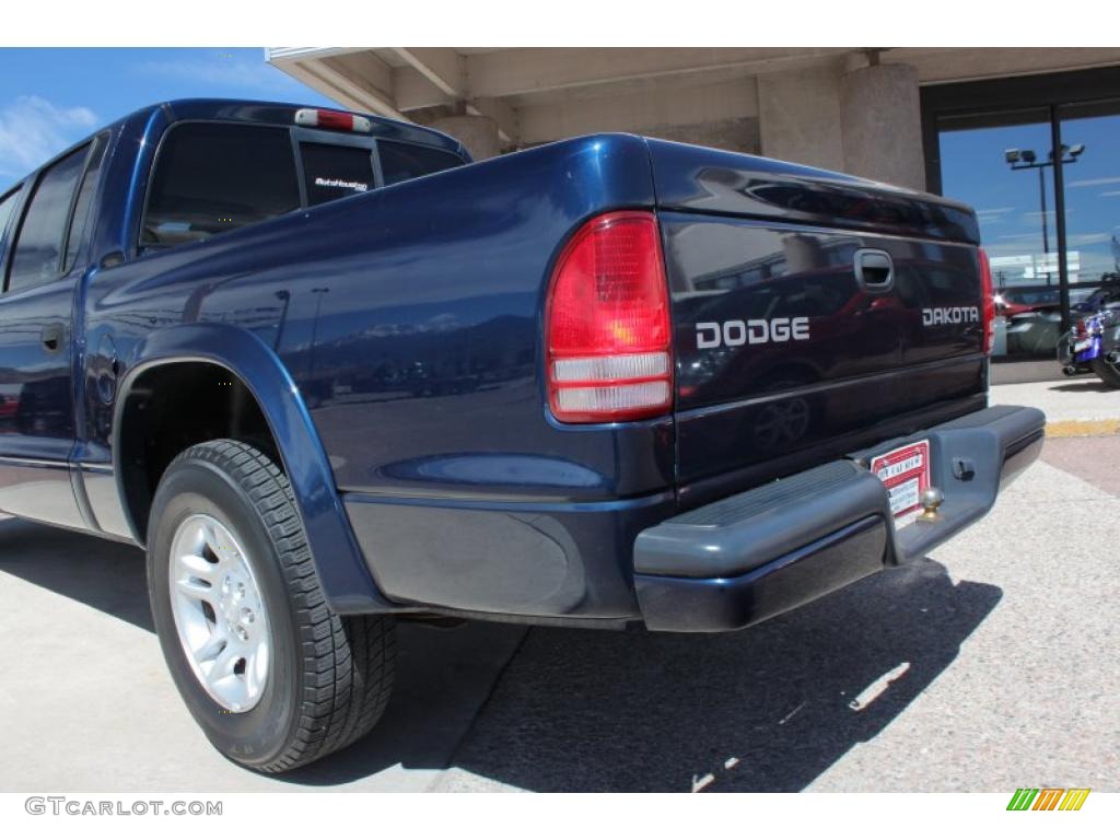 2003 Dakota Sport Quad Cab - Patriot Blue Pearl / Dark Slate Gray photo #18