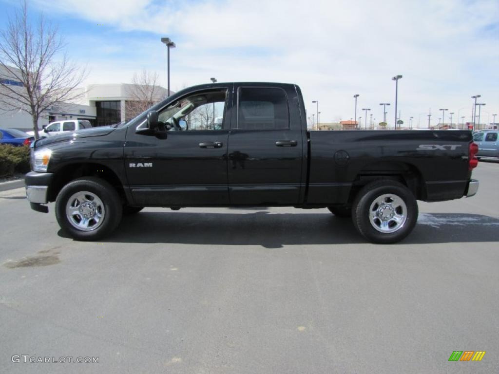 Brilliant Black Crystal Pearl Dodge Ram 1500