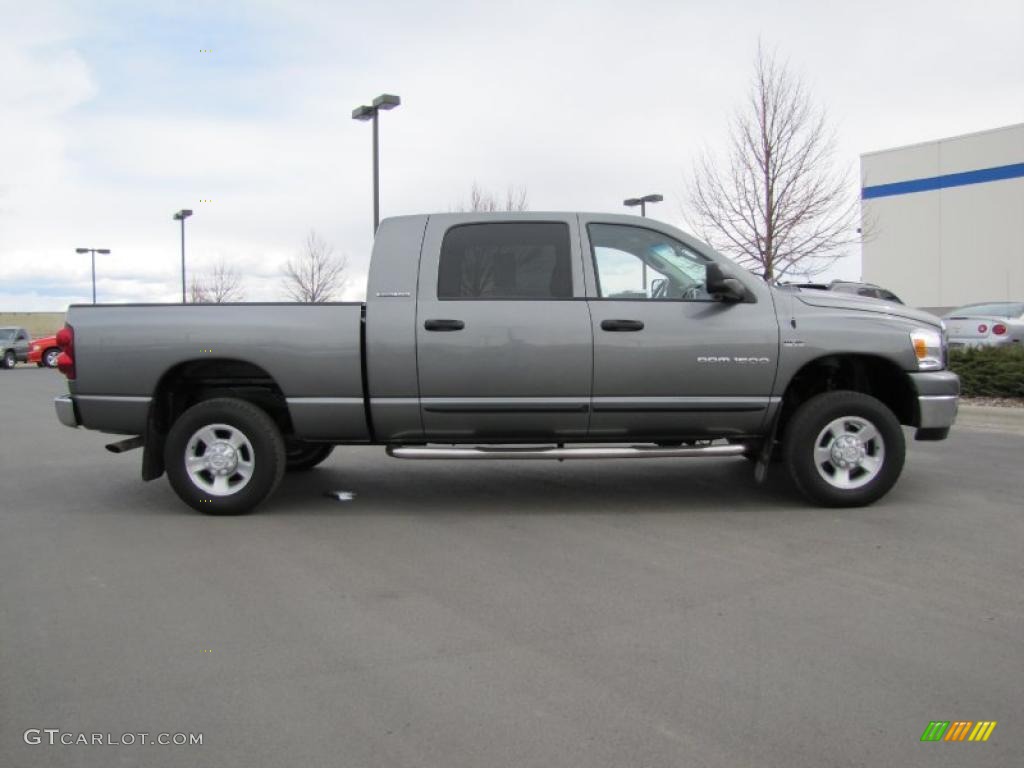 2007 Ram 1500 SLT Mega Cab 4x4 - Mineral Gray Metallic / Medium Slate Gray photo #5