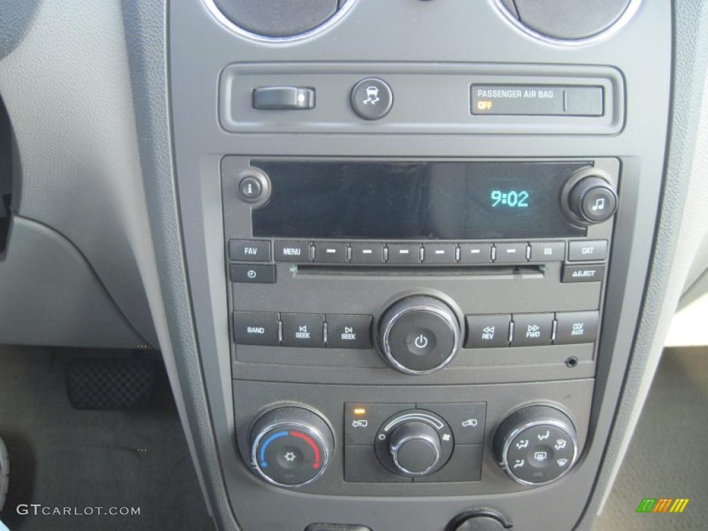 2009 Chevrolet HHR LT Controls Photo #47416115