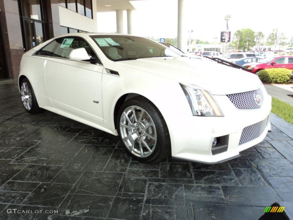 White Diamond Tricoat 2011 Cadillac CTS -V Coupe Exterior Photo #47416397