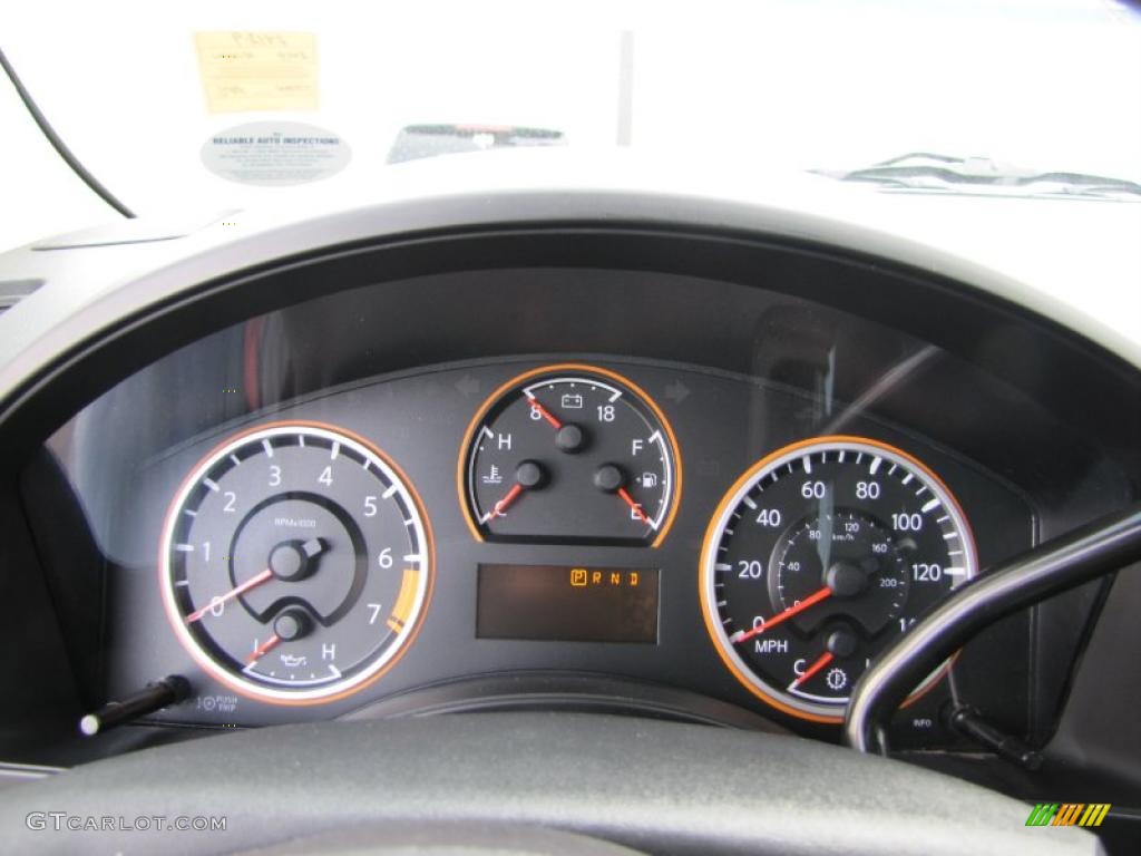 2010 Nissan Titan SE Crew Cab 4x4 Gauges Photos