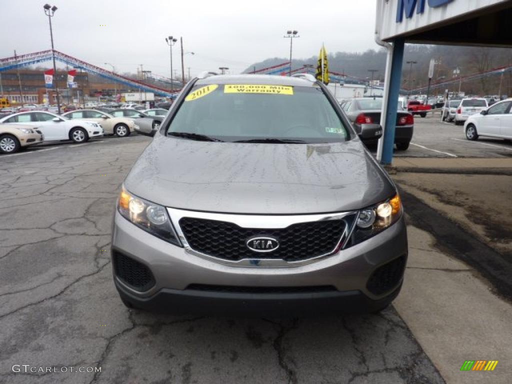 2011 Sorento LX V6 AWD - Titanium Silver / Gray photo #4