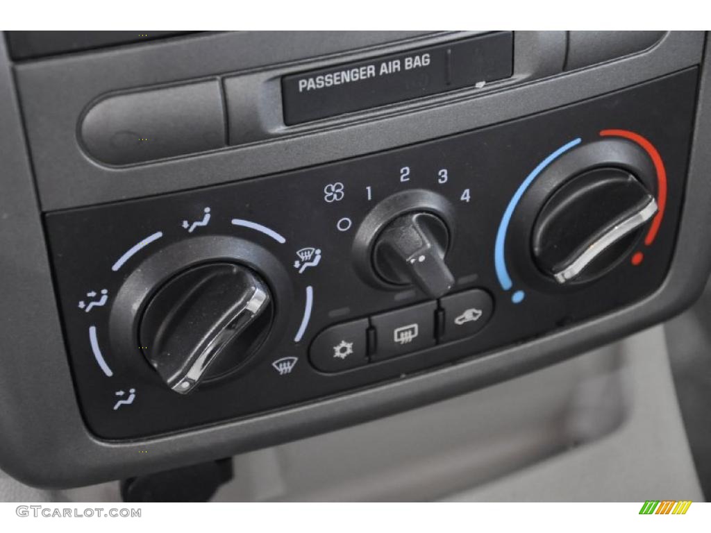 2007 Cobalt LS Sedan - Summit White / Gray photo #12