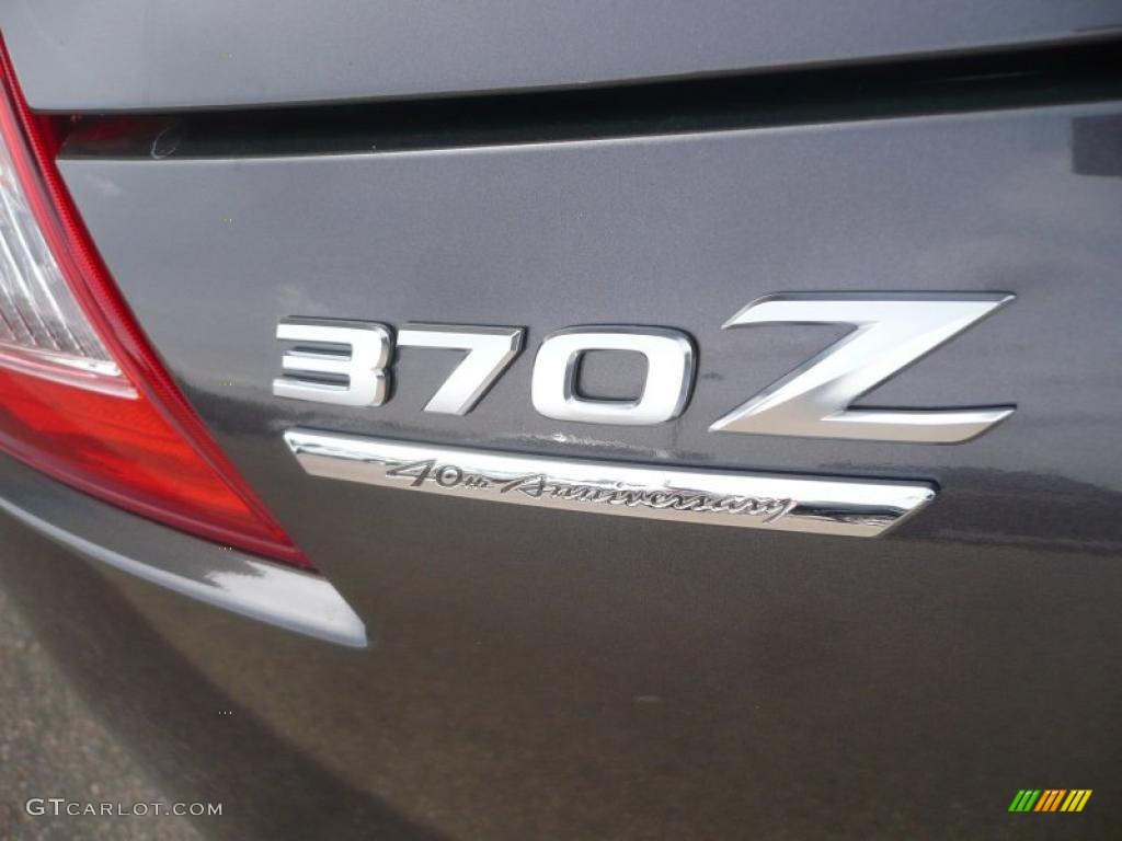 2010 Nissan 370Z 40th Anniversary Edition Coupe Marks and Logos Photo #47419937