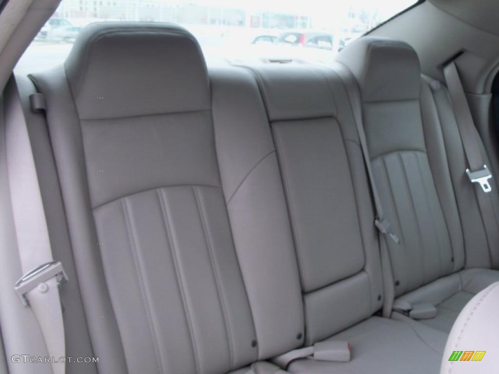 Dark Slate Gray/Light Graystone Interior 2005 Chrysler 300 C HEMI AWD Photo #47420799