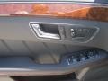 Black - E 350 Sedan Photo No. 3