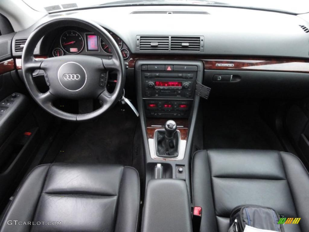 2004 Audi A4 3.0 quattro Sedan Ebony Dashboard Photo #47421690