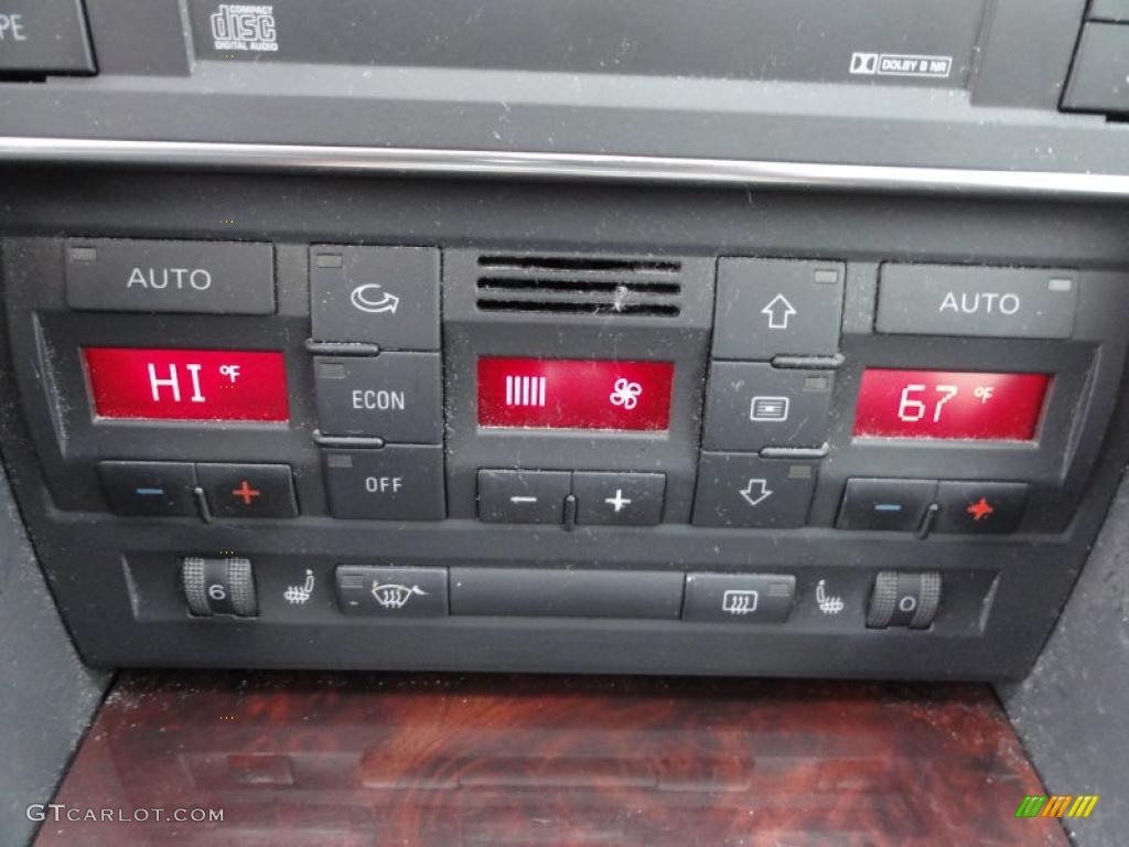 2004 Audi A4 3.0 quattro Sedan Controls Photo #47421870