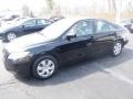 Black - Camry LE Photo No. 2