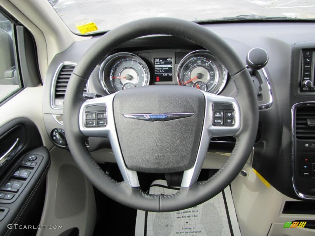 2011 Chrysler Town & Country Touring Black/Light Graystone Steering Wheel Photo #47425032